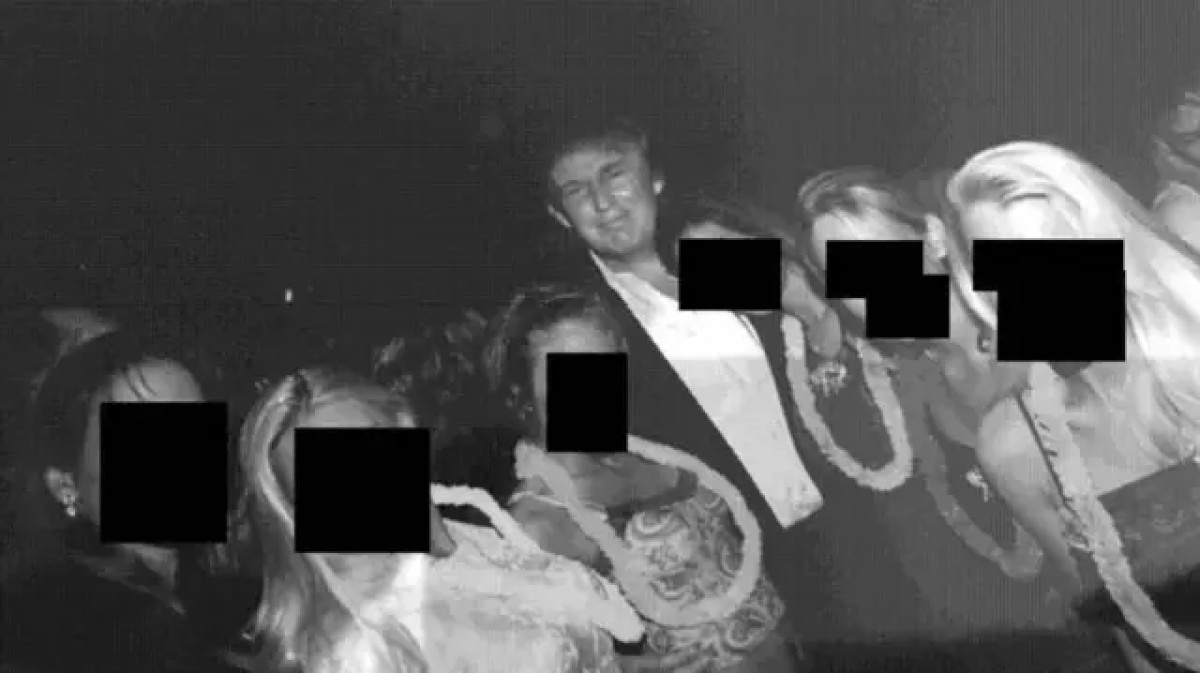 Сонымен бірге, Трамптың жеке өзіне қатысты бірнеше файлдар жарияланбайтын болды деген сыбыс тарады.