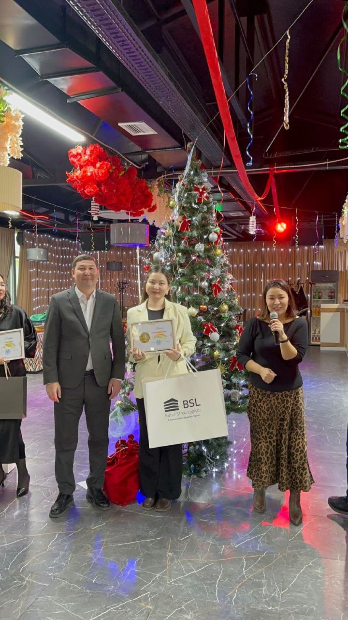Аудан басшысы өз сөзінде ерекше қажеттілігі бар балаларды қолдау, олардың дамуына жағдай жасау және қоғамға бейімделуіне ықпал ету – маңызды әлеуметтік міндет екенін атап өтті.