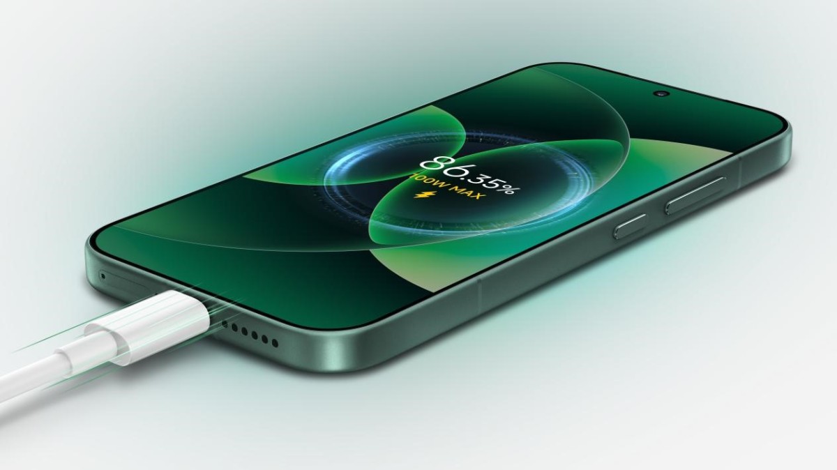 Xiaomi 17 сериясы Snapdragon® 8 Elite Gen 5 платформасына негізделген. Архитектура құрамына Qualcomm Oryon™ үшінші буын CPU, Qualcomm Adreno™ GPU және Qualcomm Hexagon™ NPU кіреді.