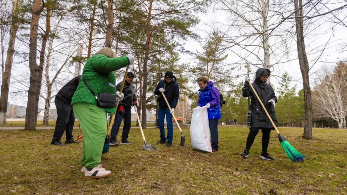 Тұрғындармен және өз үйлері мен қоғамдық орындардың айналасын тазалап жүрген студенттермен әңгімелесу барысында Нурымбет Сактаганов бұл бастаманың халықтың өз еркімен жүзеге асып жатқанын атап өтіп, бұл өңірде жаңа экологиялық мәдениеттің қалыптасып келе жатқанын көрсететінін айтты.